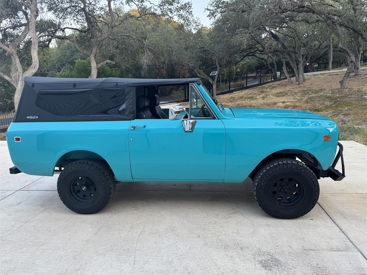 International-Scout-ii-1980-Turquoise-Black-6