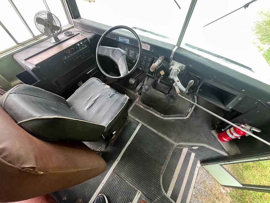 International-bus-diesel-1991-6