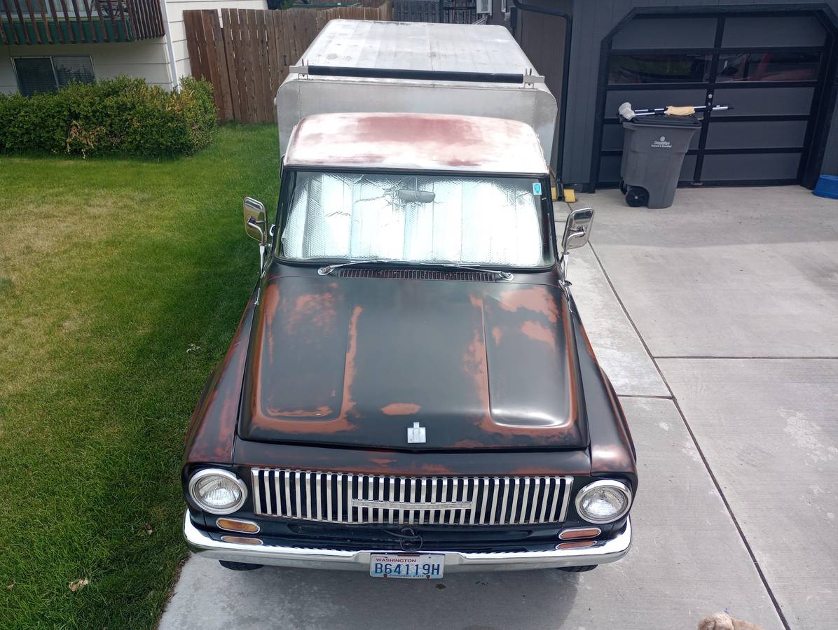 International-d1200-1965-black-4