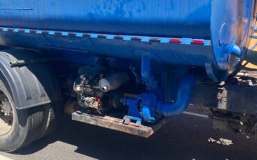 International-diesel-1986-blue