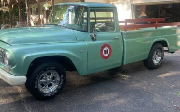 International-harvester-1966-green-2
