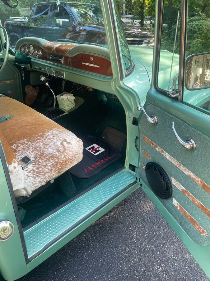 International-harvester-1966-green-7