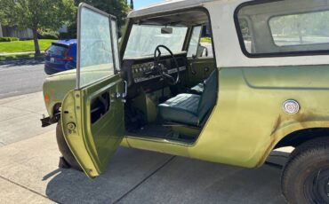 International-harvester-1968-green-3