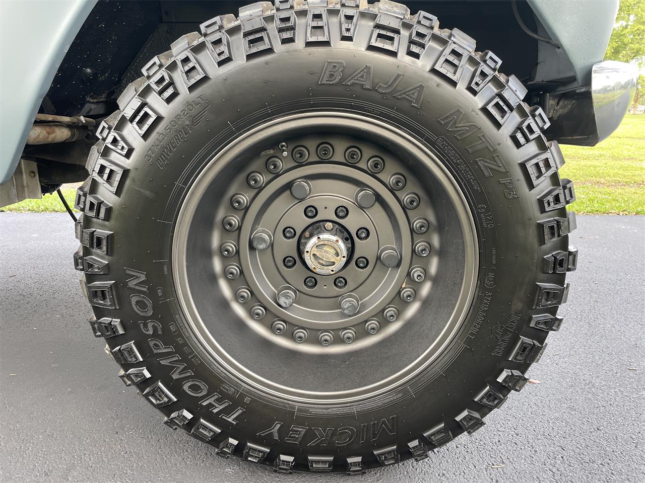 International-harvester-C-series-1966-Blue-Gray-Black-gray-tan-23