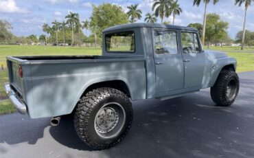 International-harvester-C-series-1966-Blue-Gray-Black-gray-tan