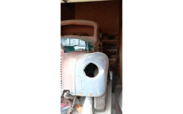 International-harvester-Pickup-1946-5