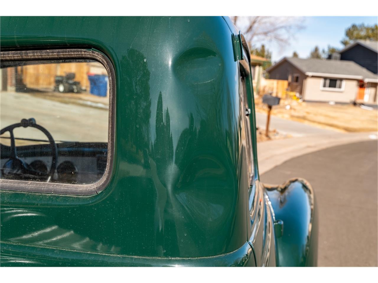International-harvester-Pickup-1957-Green-Black-14