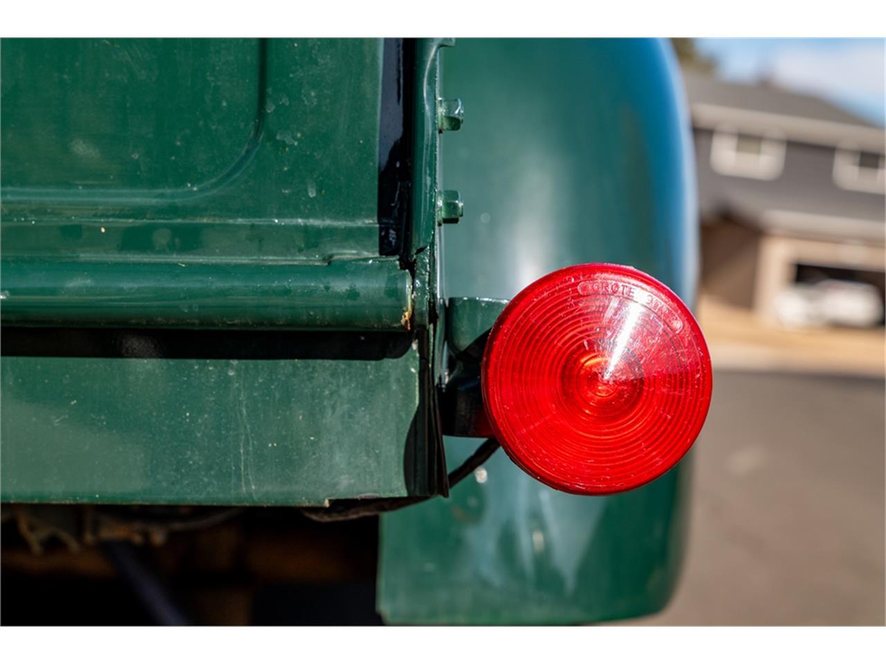 International-harvester-Pickup-1957-Green-Black-18