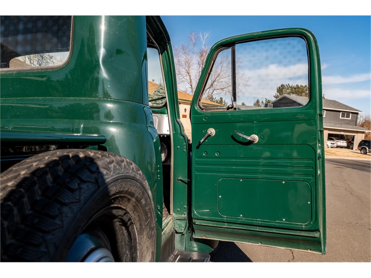 International-harvester-Pickup-1957-Green-Black-51