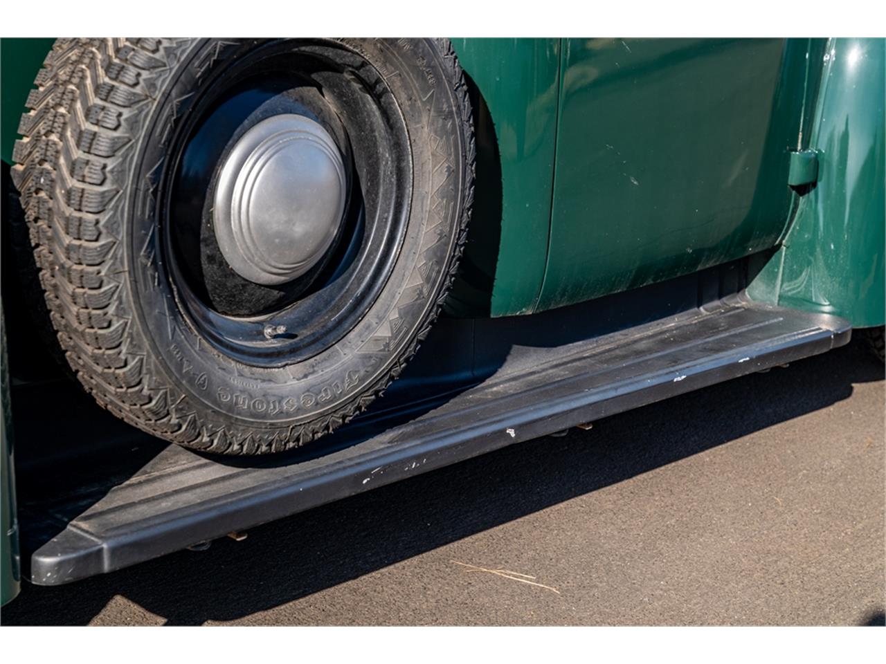 International-harvester-Pickup-1957-Green-Black-92
