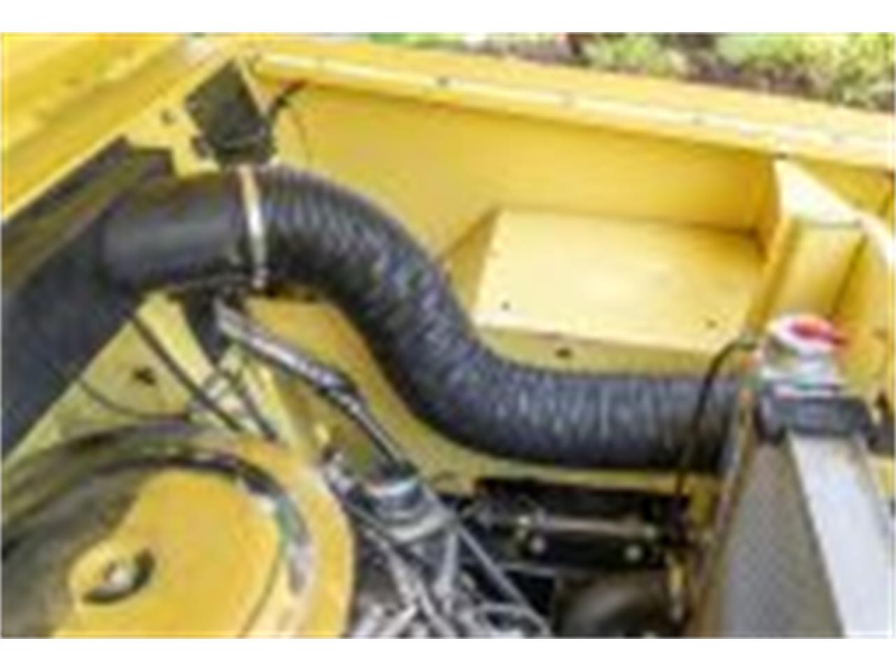 International-harvester-Scout-1963-Yellow-Tan-27