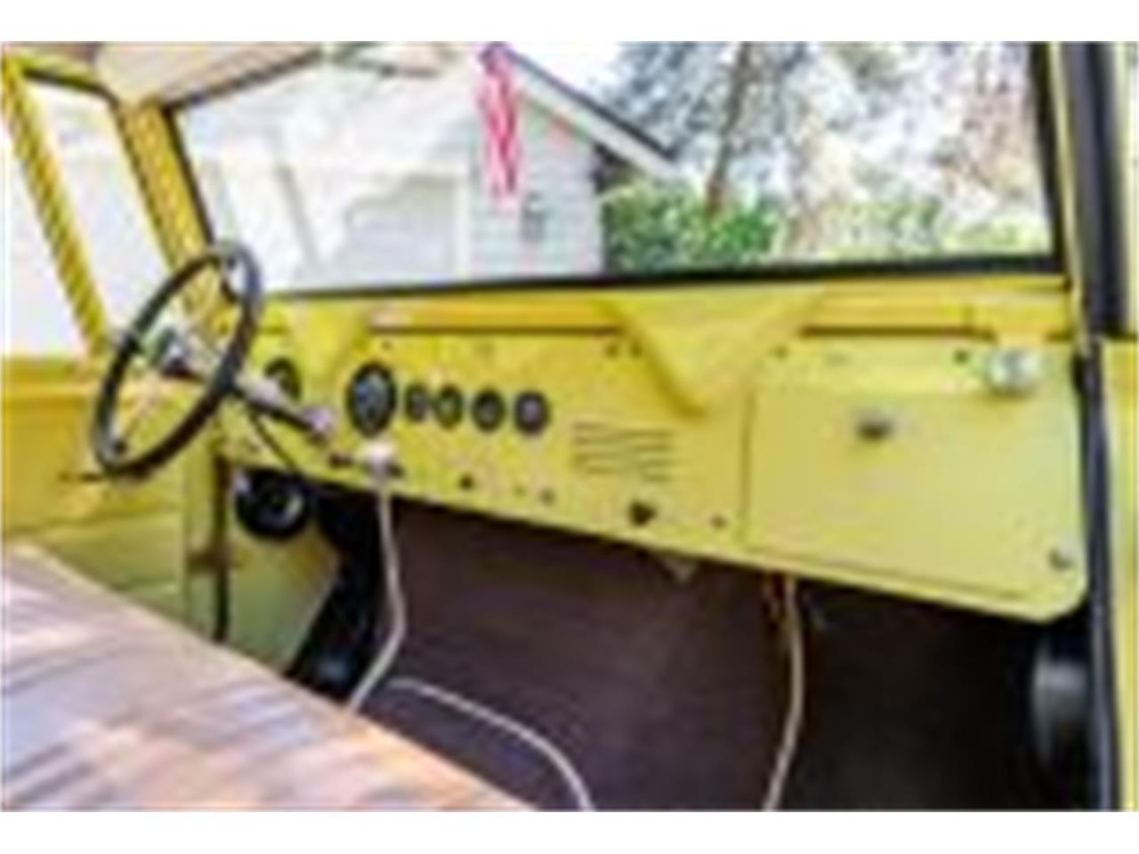 International-harvester-Scout-1963-Yellow-Tan-30