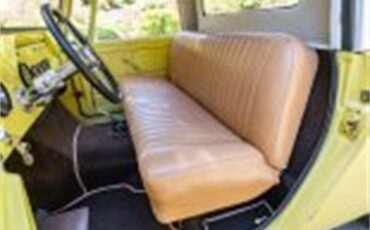 International-harvester-Scout-1963-Yellow-Tan-35