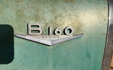 International-harvester-b160-1962-green-11