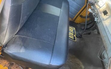 International-harvester-c1200-pickup-1964-yellow-13