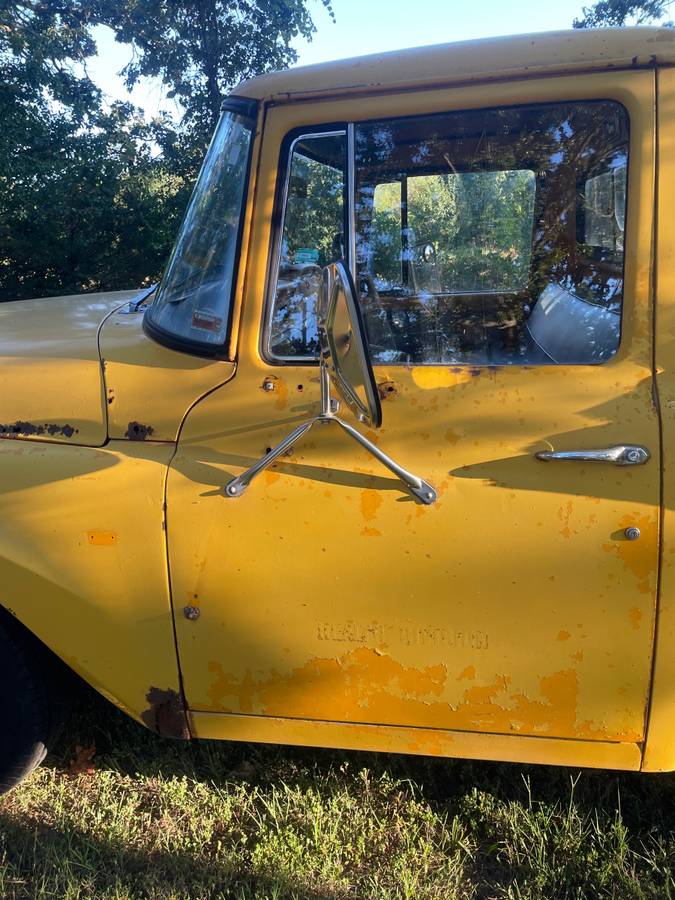 International-harvester-c1200-pickup-1964-yellow-21