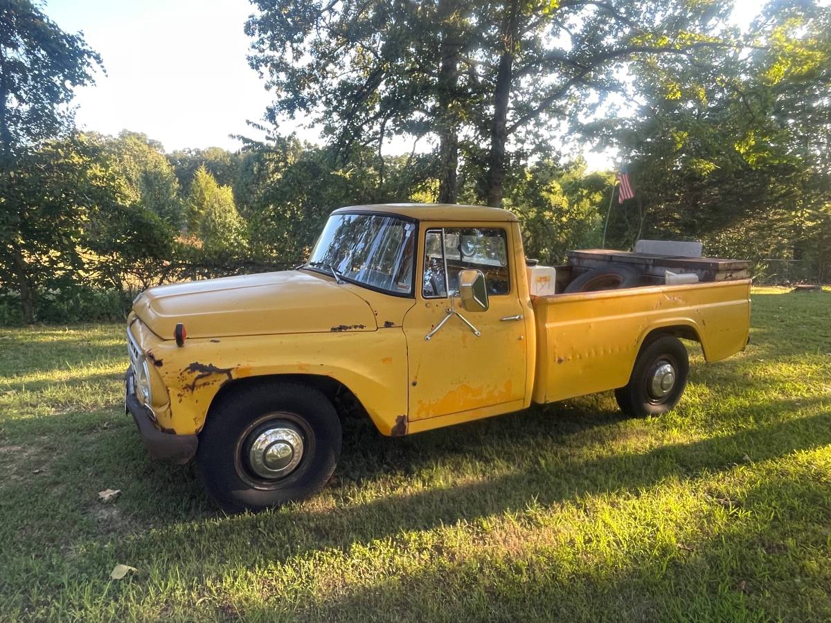 International-harvester-c1200-pickup-1964-yellow