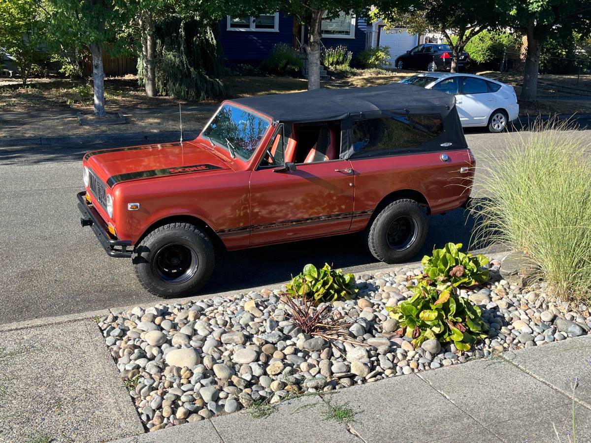 International-harvester-scout-1974-orange-4