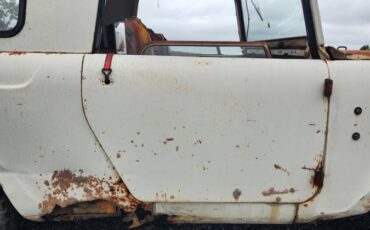 International-harvester-scout-80-1964-white-4