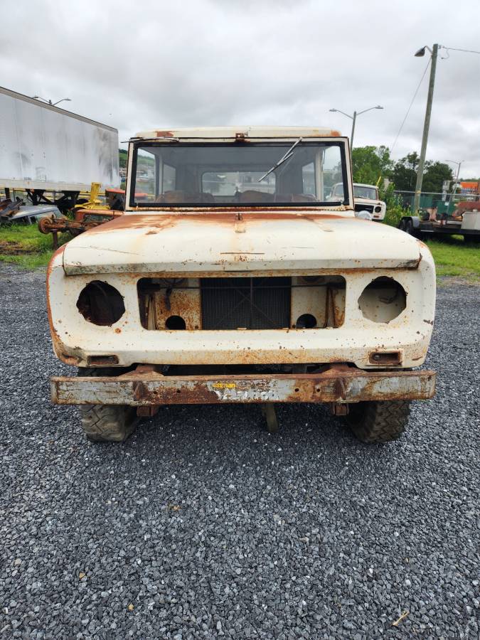 International-harvester-scout-80-1964-white-6