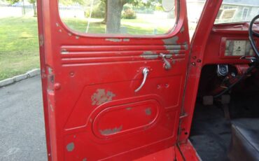 International-kb2-1949-red-18