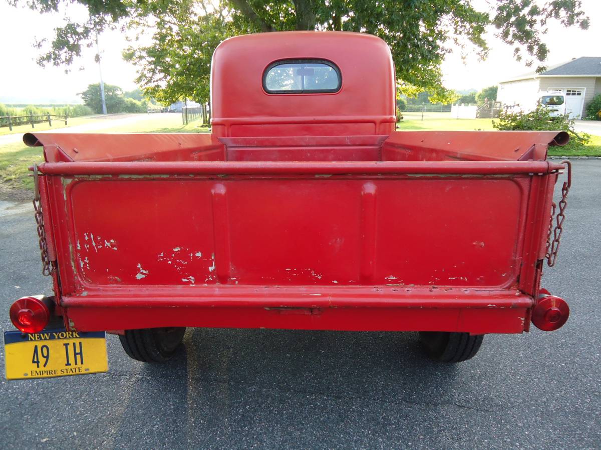 International-kb2-1949-red-6
