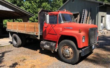 International-load-star-1700-truck-1977-red-7