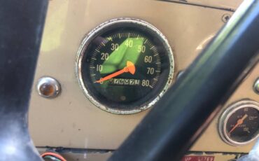 International-load-star-1700-truck-1977-red-8