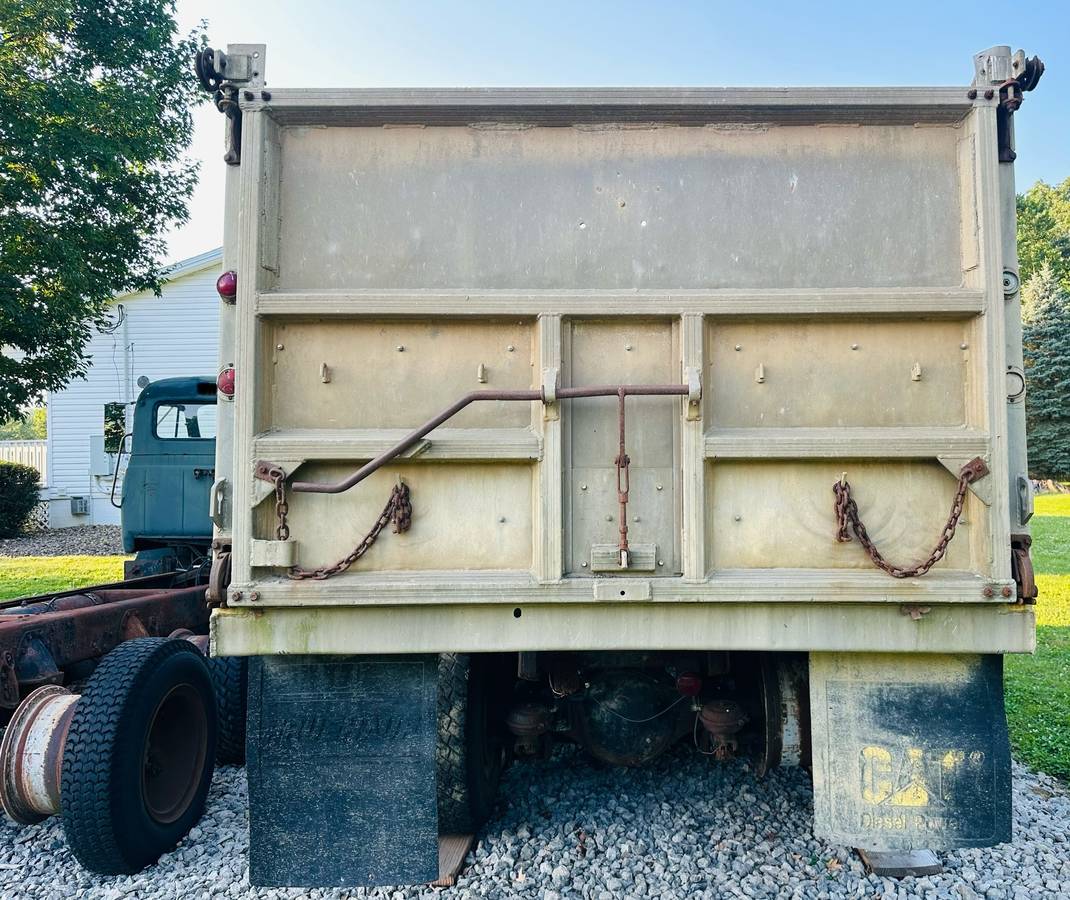 International-m623-70-cbe-diesel-1970-18
