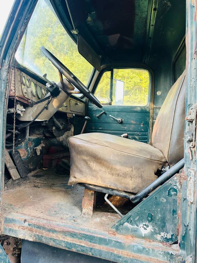 International-m623-70-cbe-diesel-1970-7