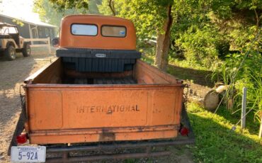 International-r-110-series-1954-orange-2