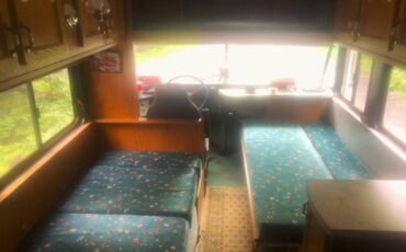 International-s1700-diesel-1984-green-3