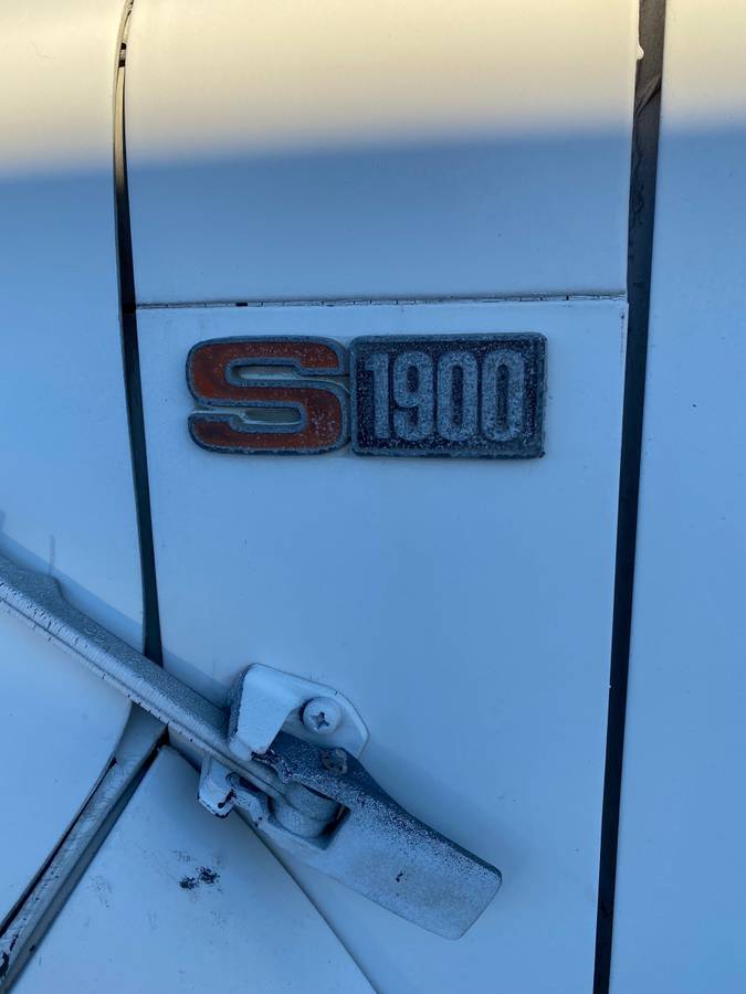 International-s1900-diesel-1987-white-7