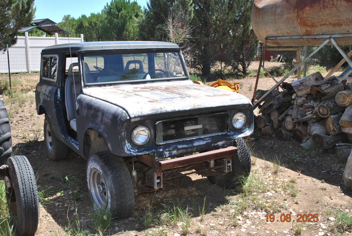 International-scout-1969-black