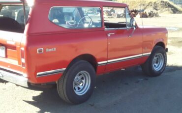 International-scout-1972-red-1