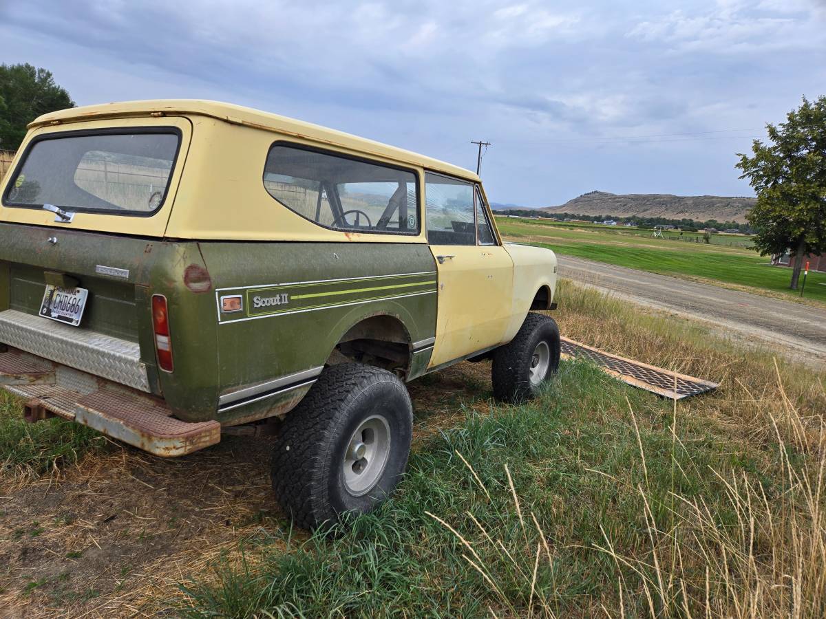 International-scout-1973-custom-6