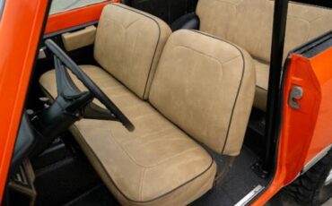 International-scout-1975-orange-10