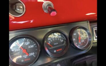International-scout-1975-red-24