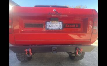 International-scout-1975-red-38
