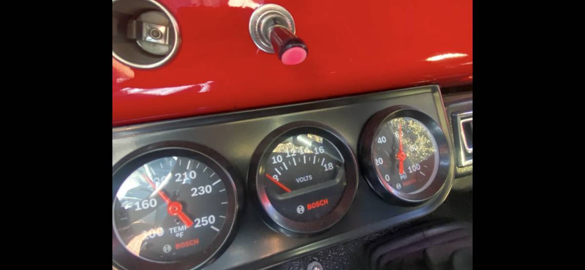 International-scout-1975-red-50