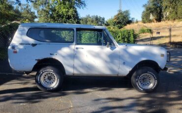 International-scout-2-1973-white-1