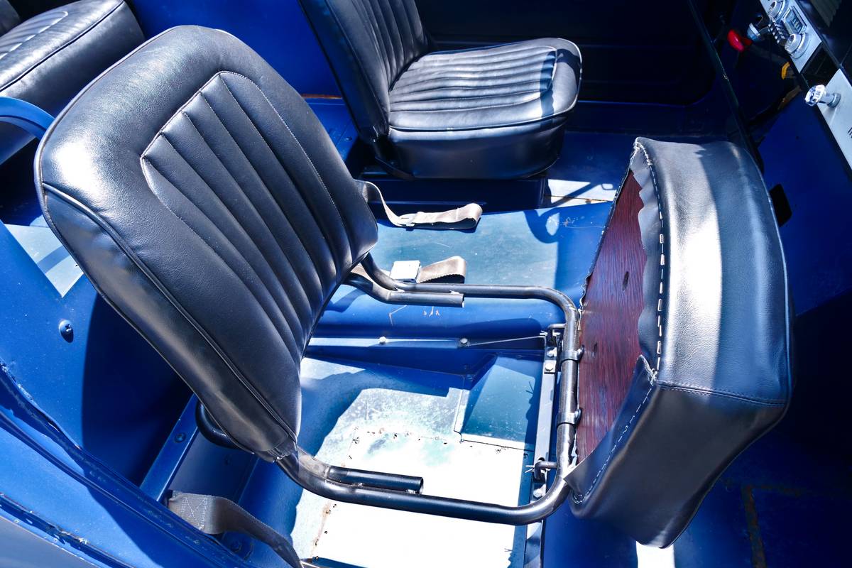 International-scout-800-1967-blue-17