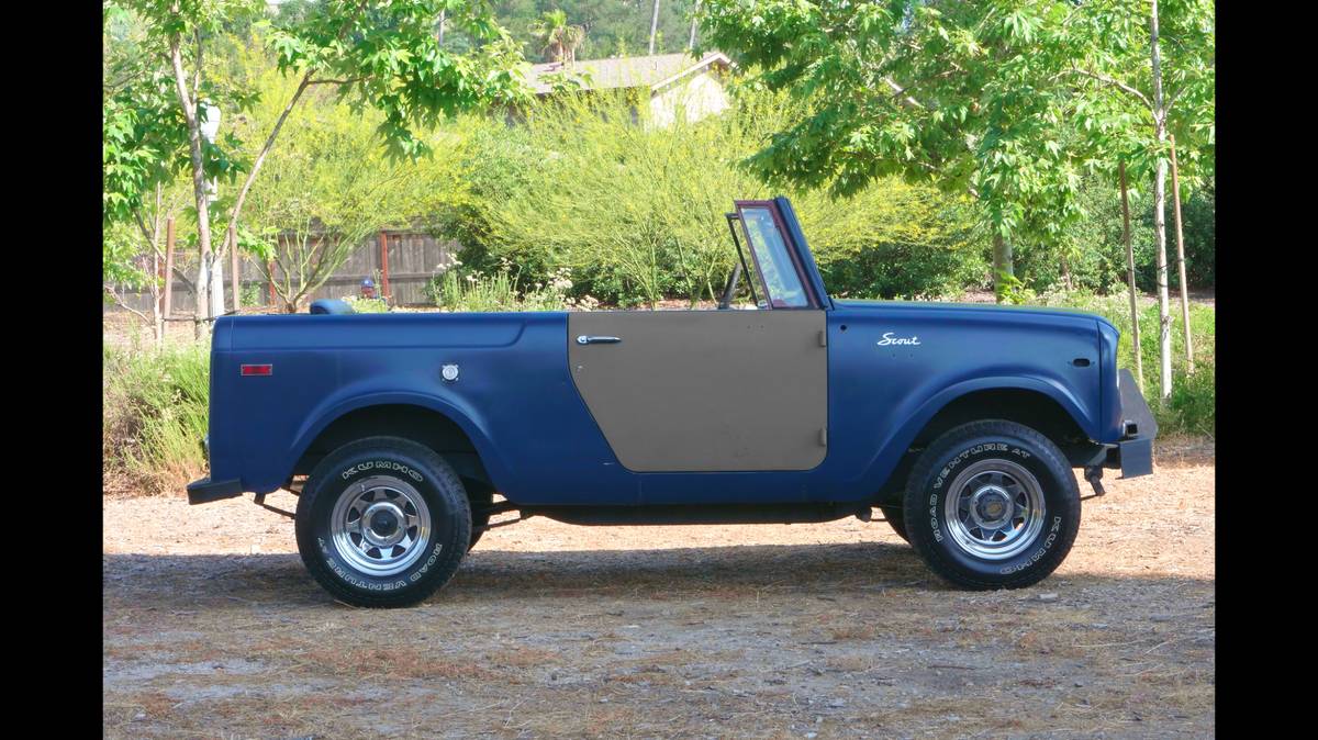 International-scout-800-1967-blue-3