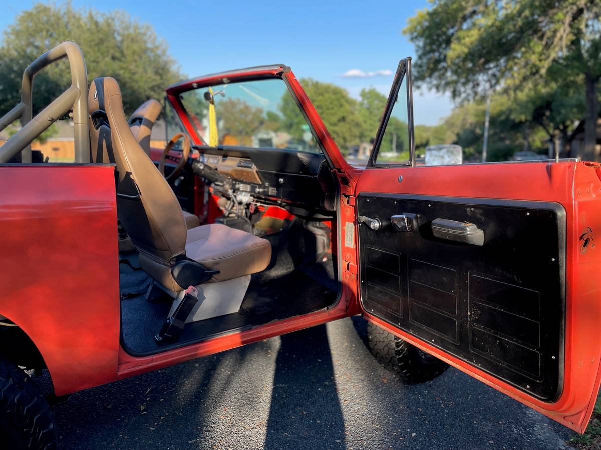 International-scout-ii-1975-orange-8