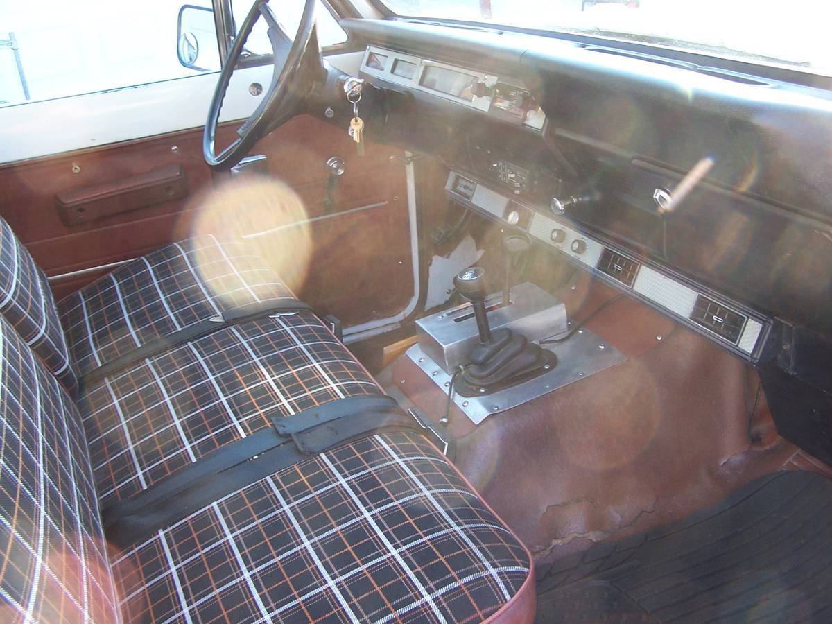 International-scout-terra-ii-1979-white-11