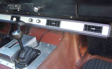 International-scout-terra-ii-1979-white-12