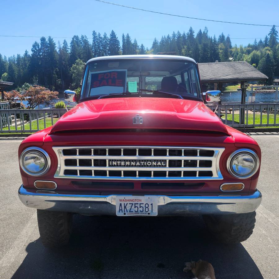 International-travelall-1963-red-1