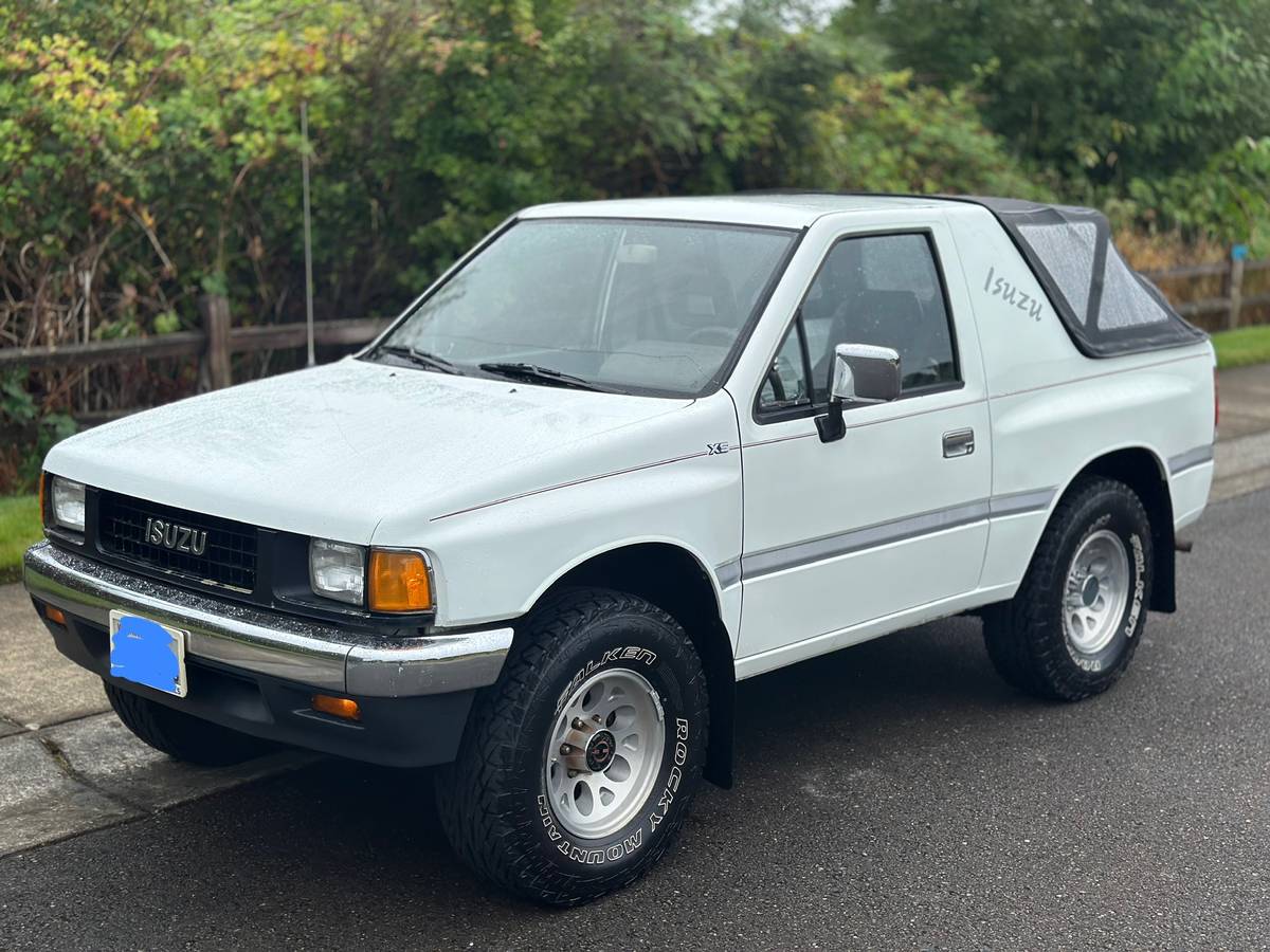 Isuzu-amigo-1990-1