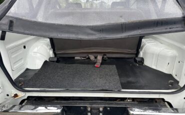 Isuzu-amigo-1990-7
