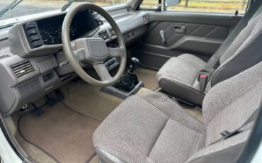 Isuzu-amigo-1990-9